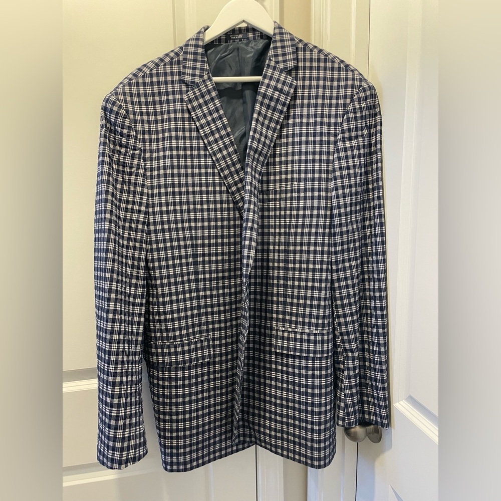 Men’s Saddlebred Seersucker Check Navy Sport Coat